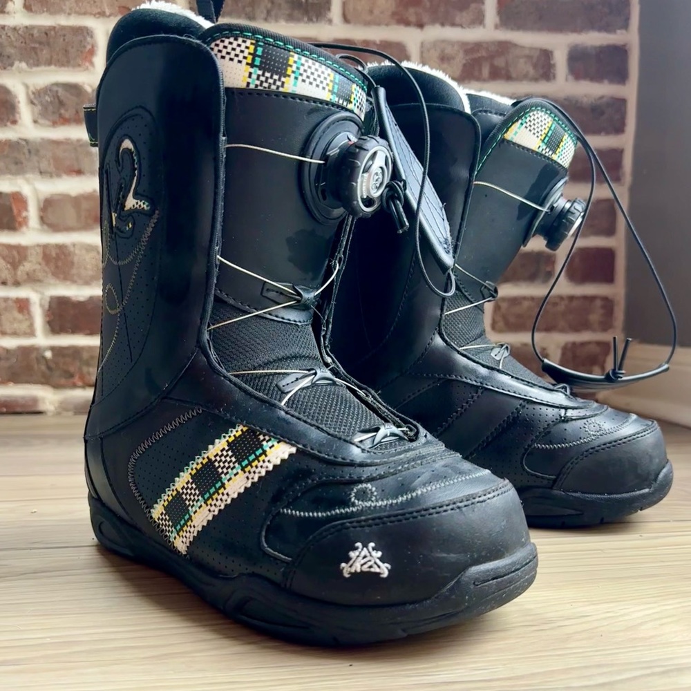 K2 snowboarding boots size 7.5 (38) women’s